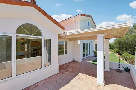 Exterior - 17572 Via Loma Dr, Poway, CA 92064 photo 6 of 14