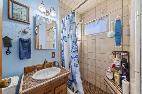 Bath - 9733 Settle Rd, Santee, CA 92071 photo 2 of 2