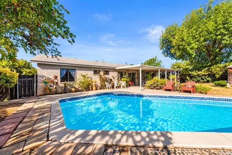 Exterior - 9733 Settle Rd, Santee, CA 92071 photo 6 of 12