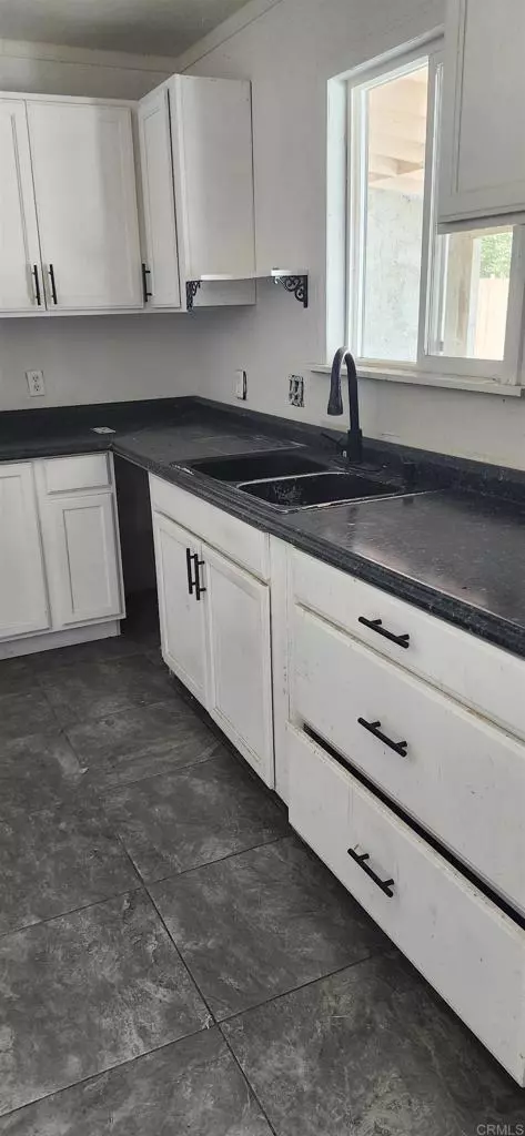 Kitchen - 44524 Calexico St, Jacumba, CA 91934 photo 2 of 3