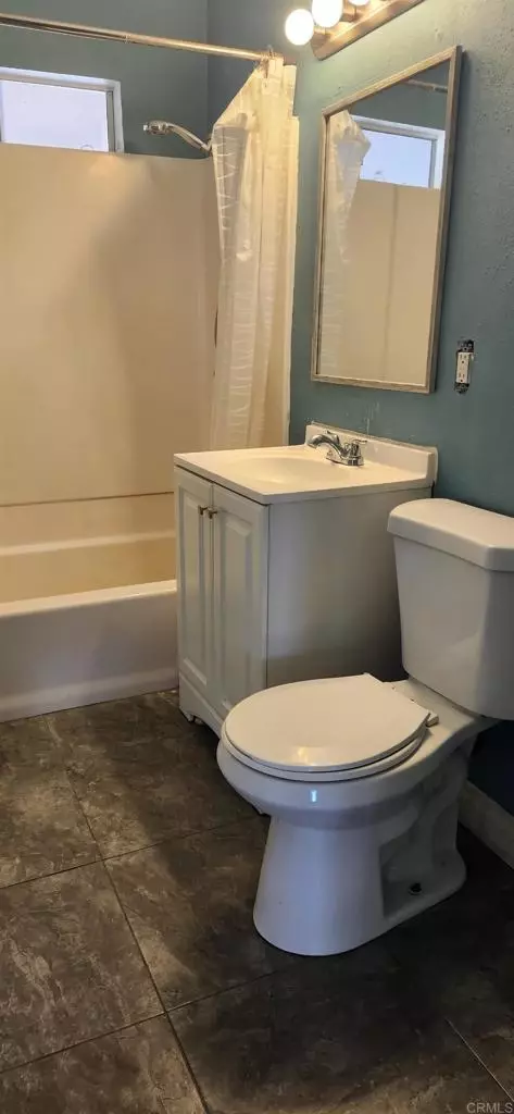 Bath - 44524 Calexico St, Jacumba, CA 91934 photo 1 of 1