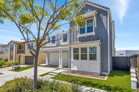 854 Camino Cantera, Chula Vista, CA 91913