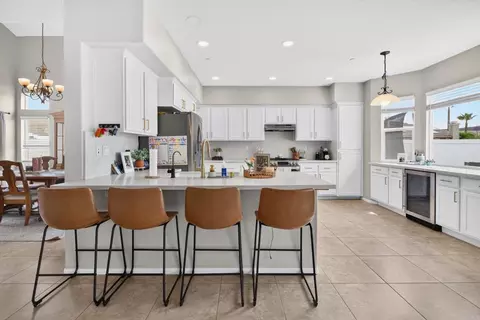 Kitchen - 13049 Laurel Canyon Rd, Lakeside, CA 92040 photo 1 of 6