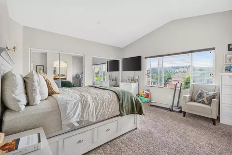 Bedroom - 13049 Laurel Canyon Rd, Lakeside, CA 92040 photo 2 of 7