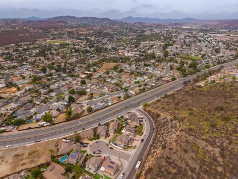 View/Area - 13049 Laurel Canyon Rd, Lakeside, CA 92040 photo 19 of 20