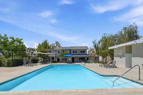Exterior - 9416 Carlton Oaks Dr #B, Santee, CA 92071 photo 6 of 7