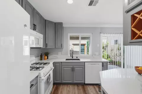 Kitchen - 9416 Carlton Oaks Dr #B, Santee, CA 92071 photo 2 of 2