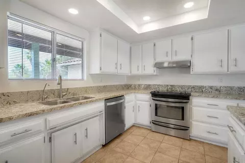 Kitchen - 24940 Abalar Way, Ramona, CA 92065 photo 2 of 3