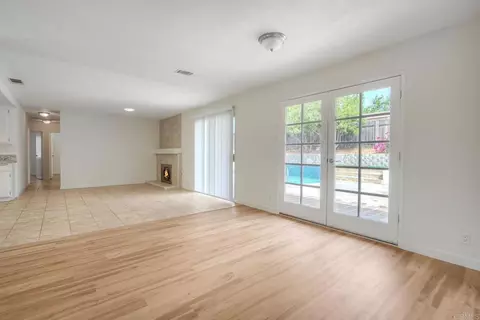 Living - 24940 Abalar Way, Ramona, CA 92065 photo 6 of 6