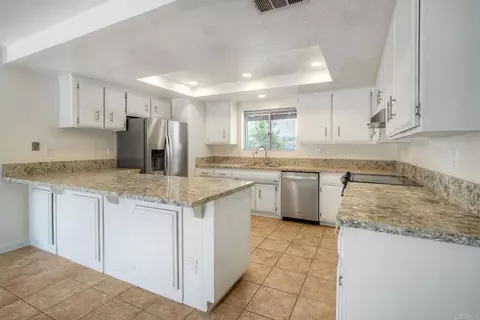 Kitchen - 24940 Abalar Way, Ramona, CA 92065 photo 1 of 3