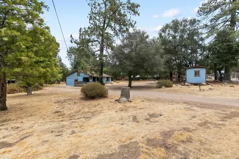 Exterior - 28930 Oak Ln, Pine Valley, CA 91962 photo 12 of 14