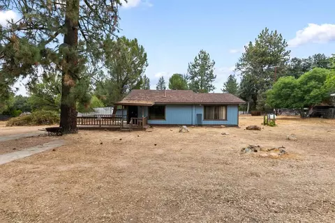 Exterior - 28930 Oak Ln, Pine Valley, CA 91962 photo 10 of 14