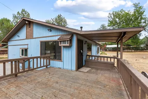 Exterior - 28930 Oak Ln, Pine Valley, CA 91962 photo 2 of 14
