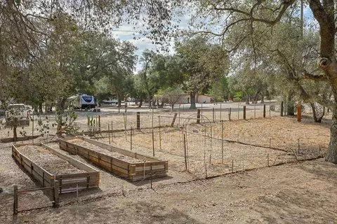 Exterior - 1437 Shasta Way, Boulevard, CA 91905 photo 12 of 19