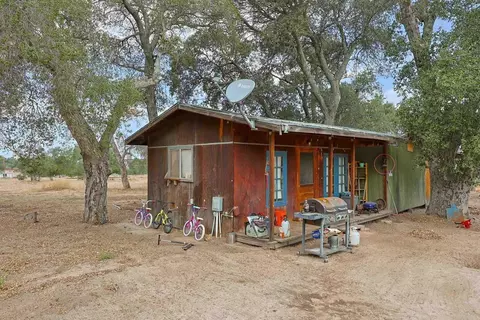 Exterior - 1437 Shasta Way, Boulevard, CA 91905 photo 17 of 19