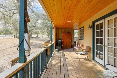 Exterior - 1437 Shasta Way, Boulevard, CA 91905 photo 4 of 19