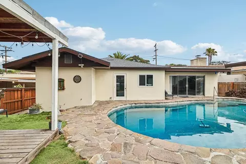 Exterior - 9535 Lakeview Dr, La Mesa, CA 91942 photo 3 of 13