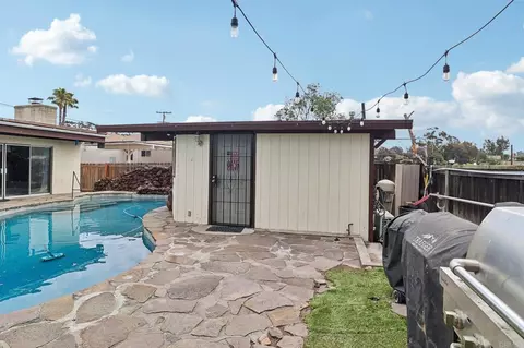 Exterior - 9535 Lakeview Dr, La Mesa, CA 91942 photo 12 of 13