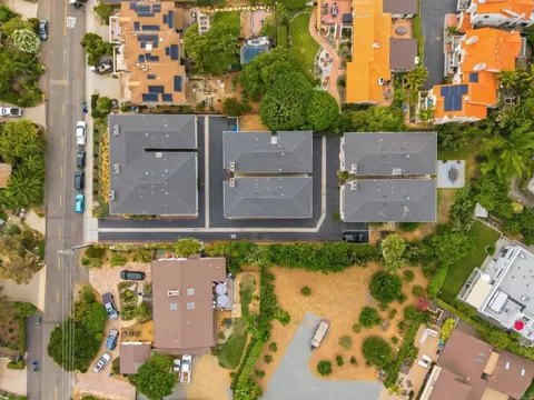 View/Area - 553 Hygeia, Encinitas, CA 92024 photo 6 of 7