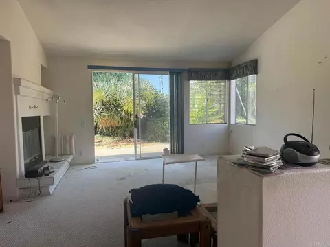 Living - 715 Marsopa Dr, Vista, CA 92081 photo 1 of 6