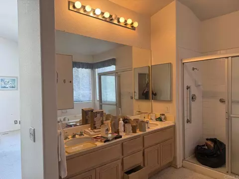 Bath - 715 Marsopa Dr, Vista, CA 92081 photo 4 of 6