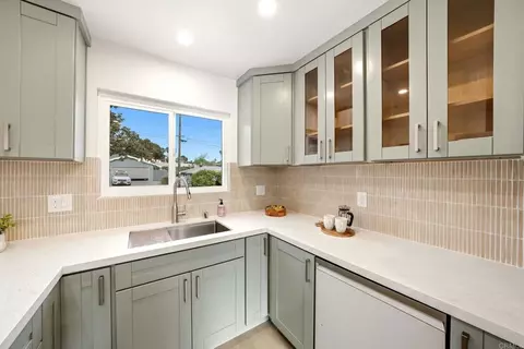 Kitchen - 169 Cregar St, Oceanside, CA 92054 photo 3 of 5