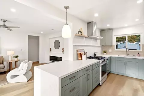 Kitchen - 169 Cregar St, Oceanside, CA 92054 photo 1 of 5