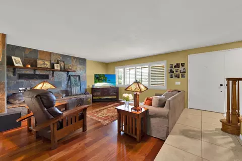 Living - 1402 Big Red Rd, Alpine, CA 91901 photo 3 of 3