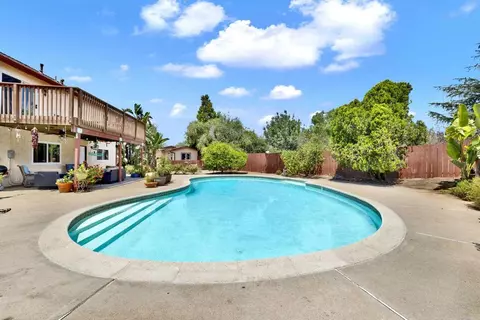 Exterior - 1402 Big Red Rd, Alpine, CA 91901 photo 11 of 23