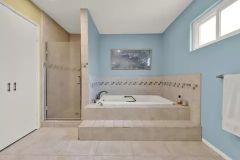 Bath - 1402 Big Red Rd, Alpine, CA 91901 photo 6 of 6