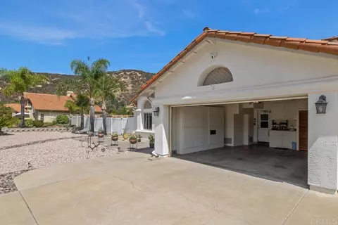 Exterior - 346 Hunter Ct, Alpine, CA 91901 photo 8 of 8