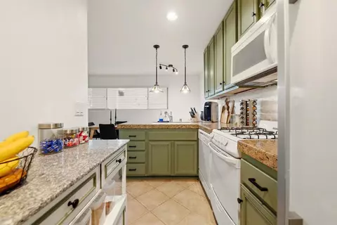 Kitchen - 5931 Howell Dr #7, La Mesa, CA 91942 photo 4 of 5
