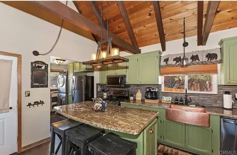 660 Lintner Rd, Big Bear Lake, CA 92315 photo 8
