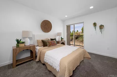 2238 Calle Chanate, San Diego, CA 92139