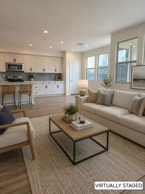 1233 Calle Pomelo #3, Chula Vista, CA 91913
