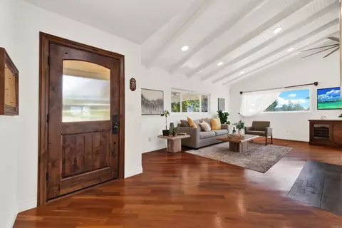 Entry Way - 4324 Miriam Pl, La Mesa, CA 91941 photo 1 of 5