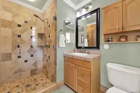 Bath - 4324 Miriam Pl, La Mesa, CA 91941 photo 1 of 5