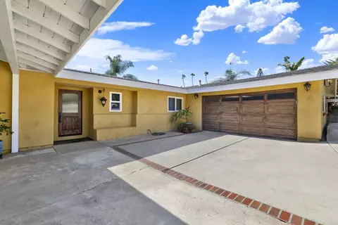 Exterior - 4324 Miriam Pl, La Mesa, CA 91941 photo 3 of 14