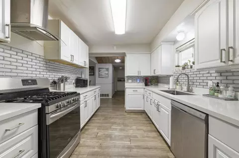 Kitchen - 646 El Rancho Dr, El Cajon, CA 92019 photo 1 of 3