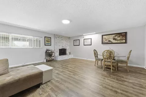 Living - 646 El Rancho Dr, El Cajon, CA 92019 photo 5 of 8