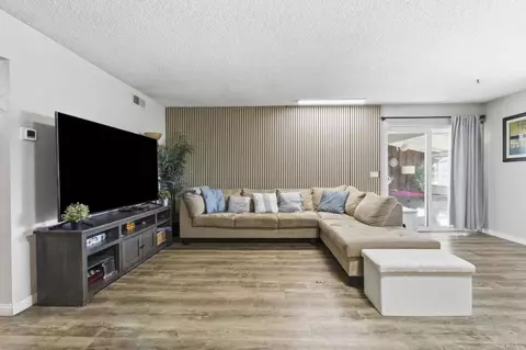 Living - 646 El Rancho Dr, El Cajon, CA 92019 photo 7 of 8