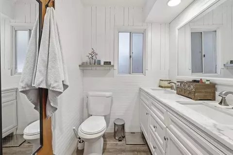 Bath - 646 El Rancho Dr, El Cajon, CA 92019 photo 7 of 7