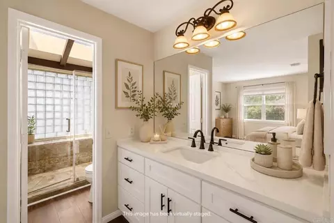 Bath - 711 De Luz Rd, Fallbrook, CA 92028 photo 1 of 6