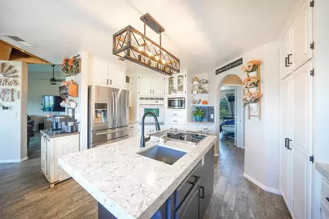 Kitchen - 21012 N Burma Rd, Ramona, CA 92065 photo 2 of 3