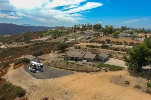 View/Area - 21012 N Burma Rd, Ramona, CA 92065 photo 4 of 11