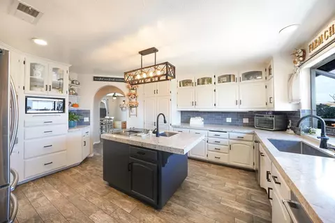 Kitchen - 21012 N Burma Rd, Ramona, CA 92065 photo 1 of 3
