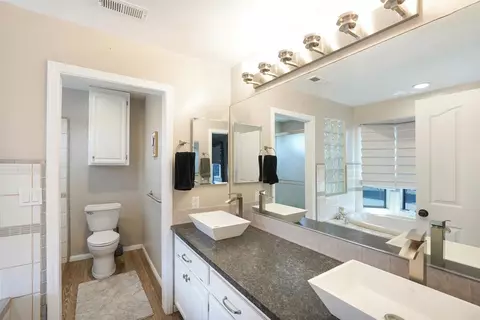 Bath - 21012 N Burma Rd, Ramona, CA 92065 photo 1 of 4