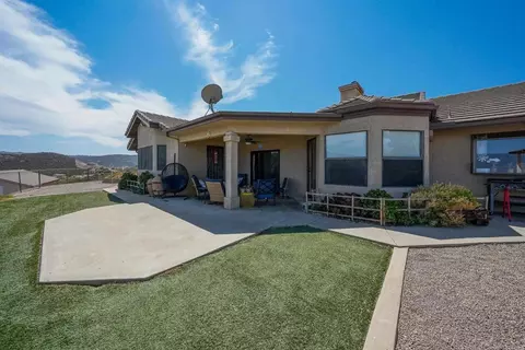 Exterior - 21012 N Burma Rd, Ramona, CA 92065 photo 6 of 8