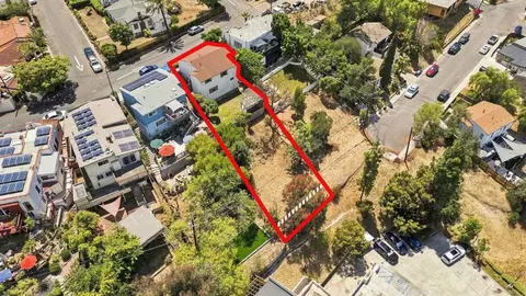 7994 El Capitan Dr, La Mesa, CA 91942