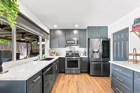 Kitchen - 10322 Woodpark Dr, Santee, CA 92071 photo 2 of 4